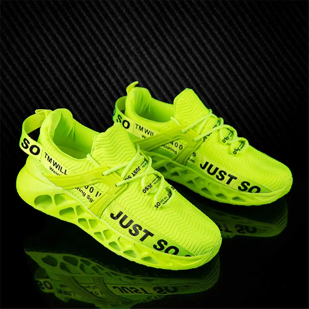 Light Weight Dark Walking Shoe - Luxury Lifestyle Training incelemesi ve fiyatı