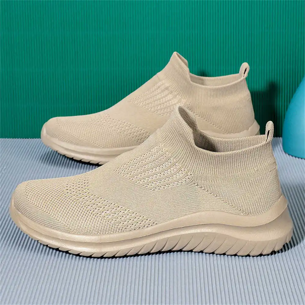 Beige Soft New Novelty Tennis  - Luxury Lifestyle Lounge incelemesi ve fiyatı